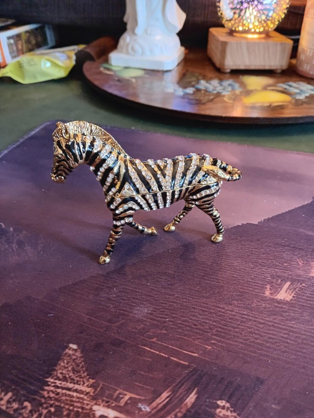 Zebra Jewelry - trinket - pill- anything Box !! Hinged , BEAUTIFUL !